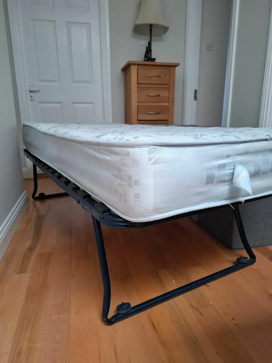 Guest Bed - Image 2
