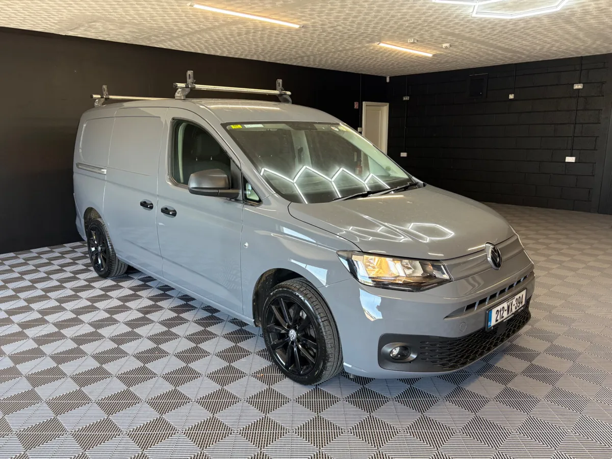 2021 Volkswagen Caddy Maxi Black 2.0D - Image 4