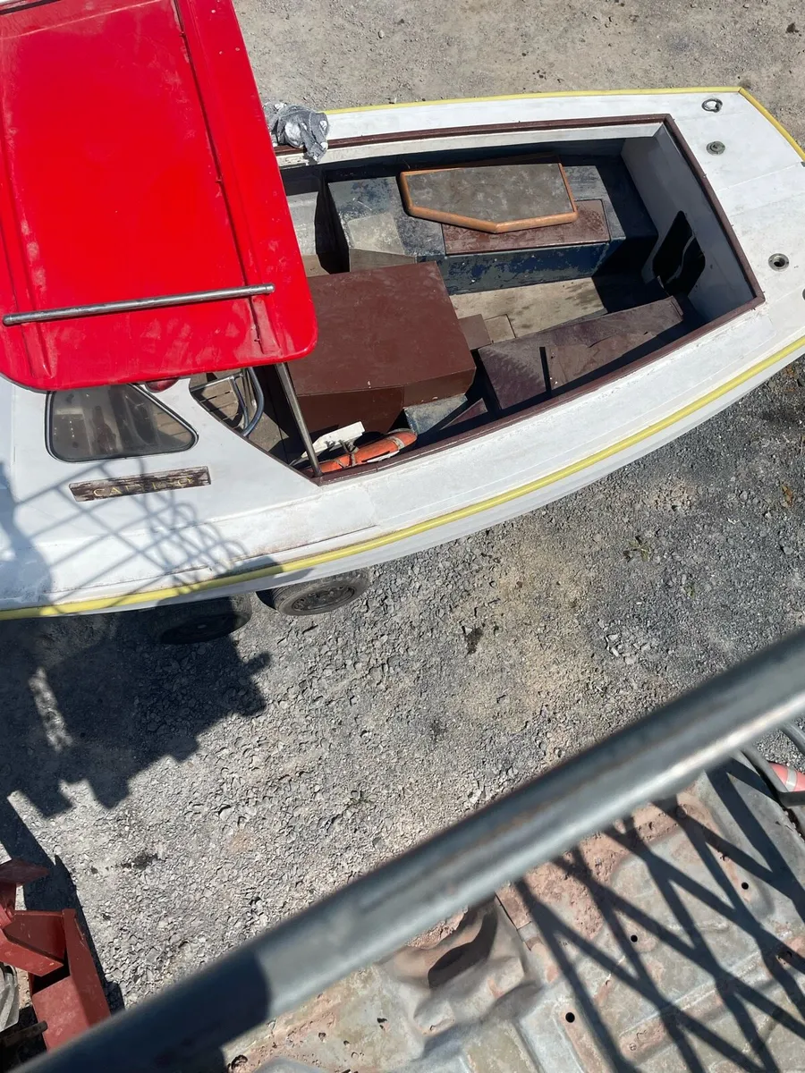 Boat - Image 4