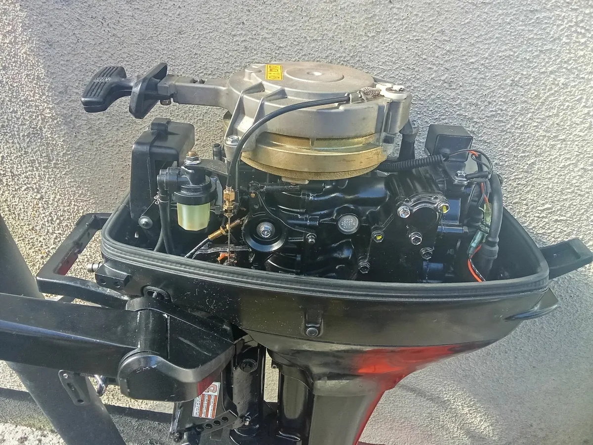 2-stroke outboard SUZUKI-9,9 hp - Image 4