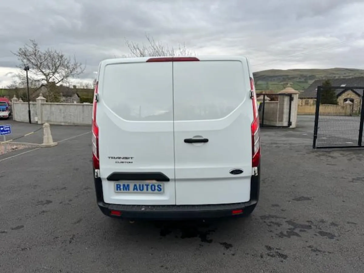 Ford Transit Custom - Full Service History - Image 4