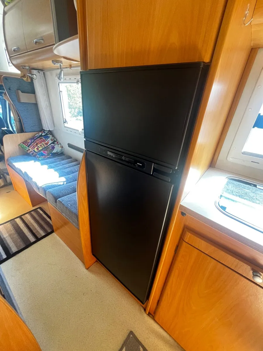 Ford Transit Motorhome Chausson - Image 3