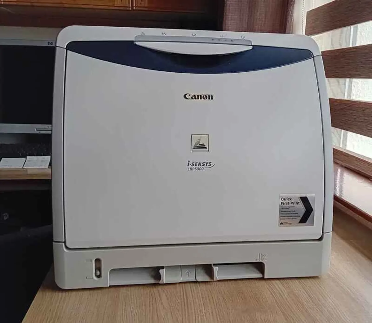 Canon i-Sensys LBP5000 Colour Laser Printer - Image 2