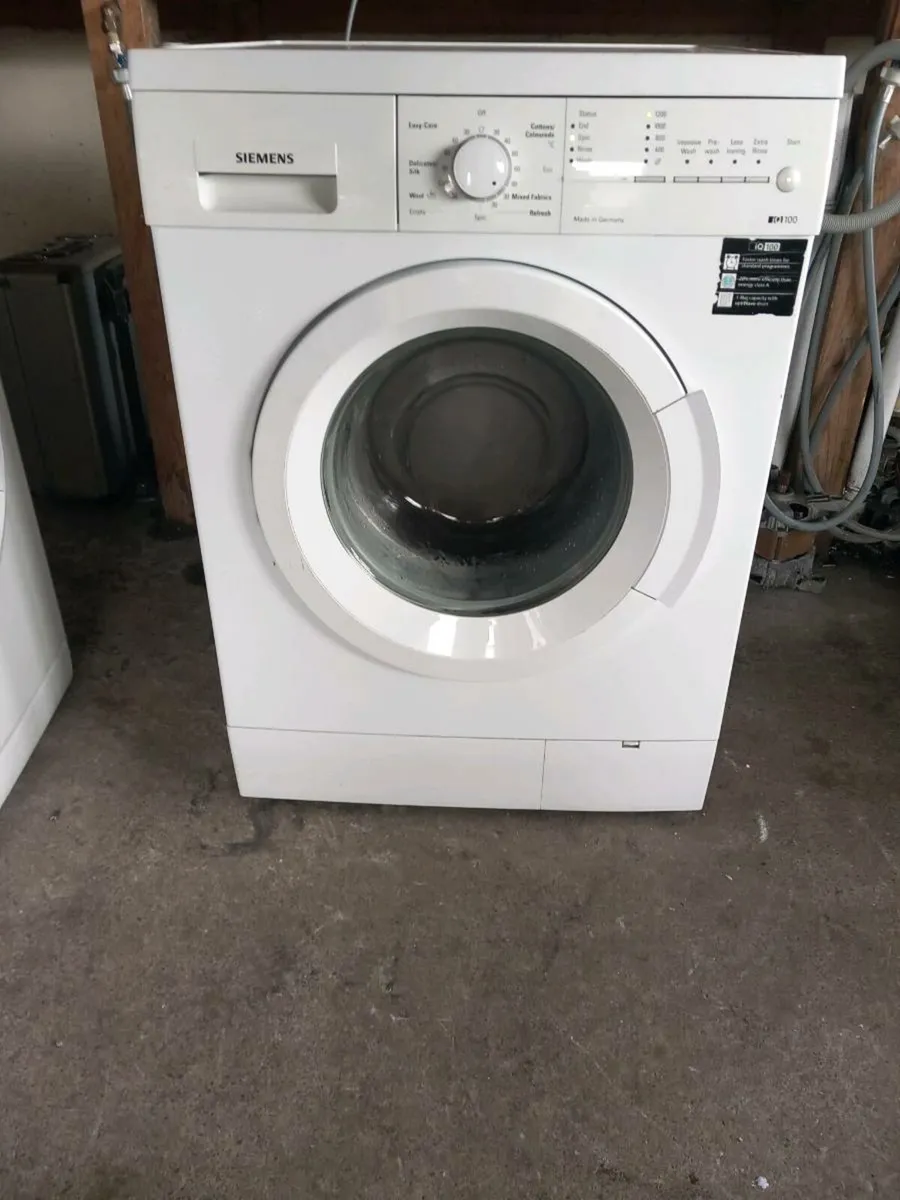 Siemens 8kg washing machine 1400 spin - Image 1