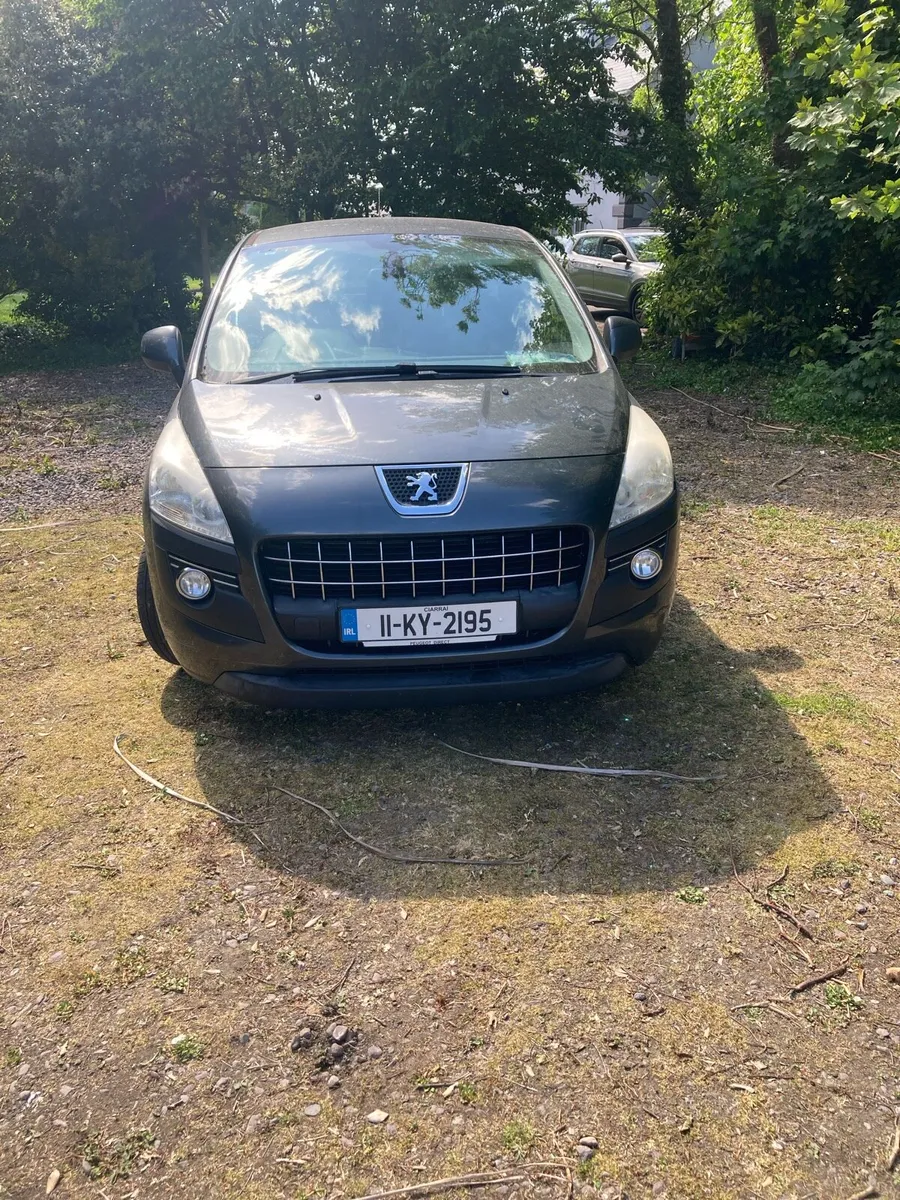 Car - Image 3
