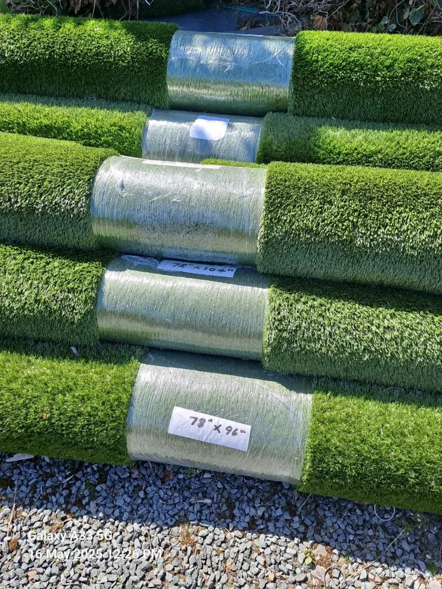 Artificial grass - Image 1