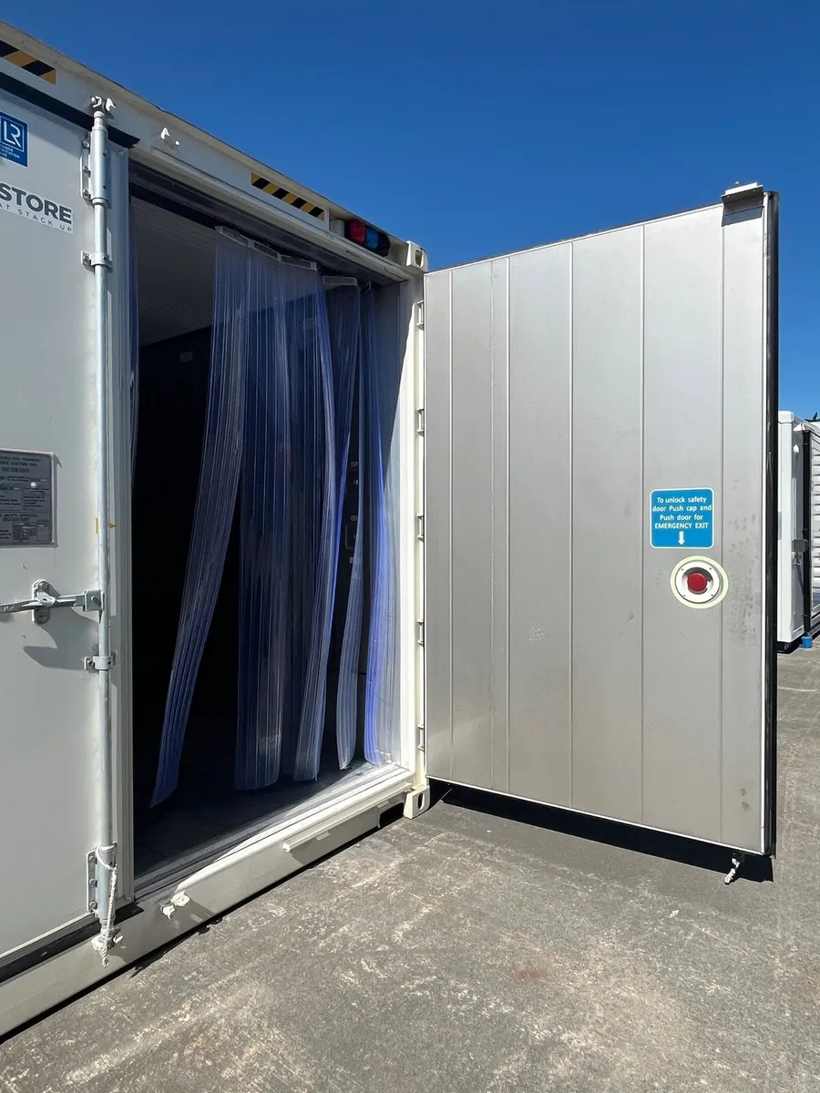 Brand New 40ft for sale with Ramp, Freezer & Chill - Image 3