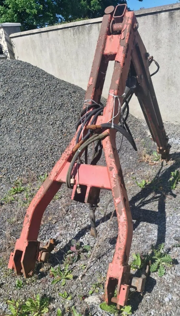 Fertiliser hoist - Image 3
