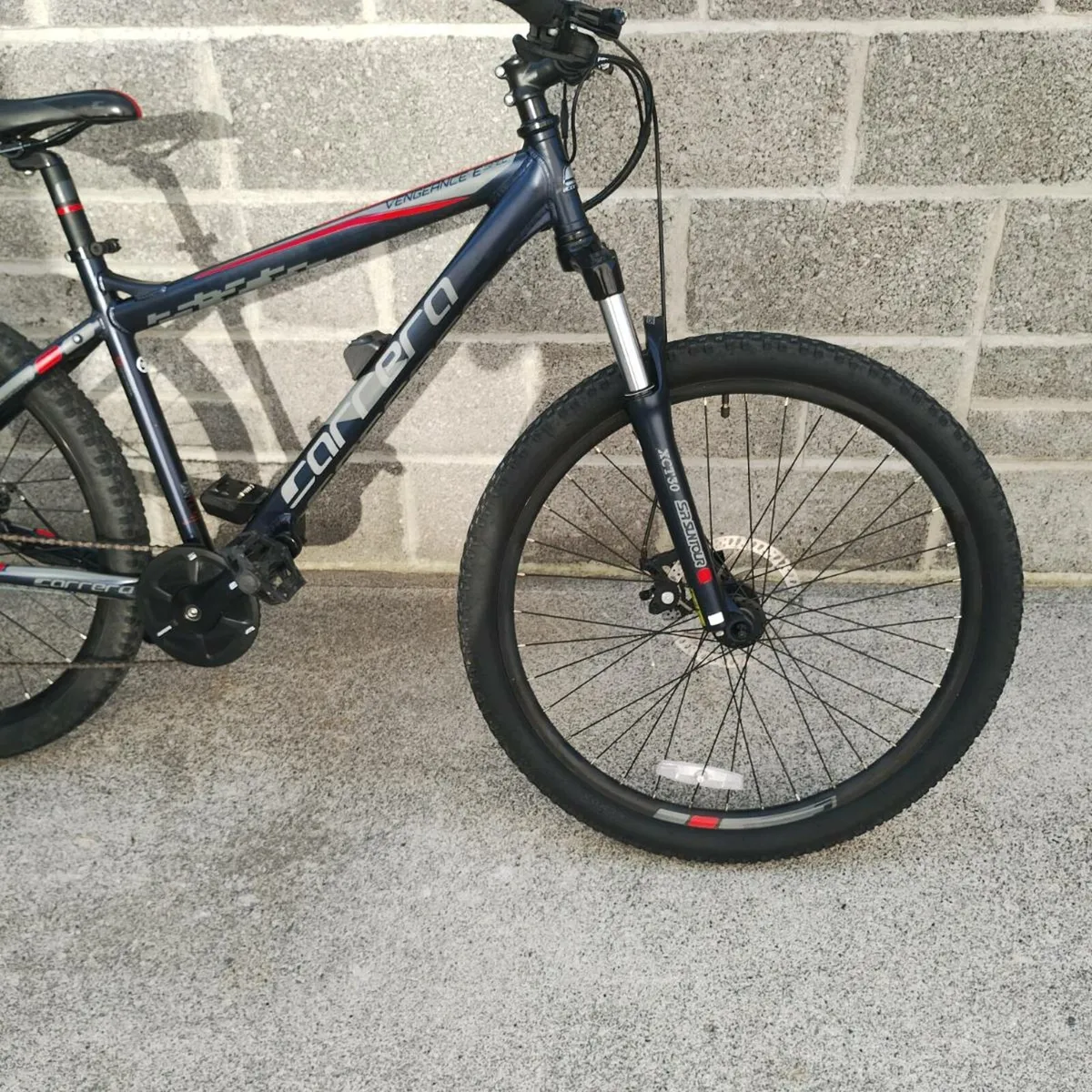 Carrera bike - Image 2