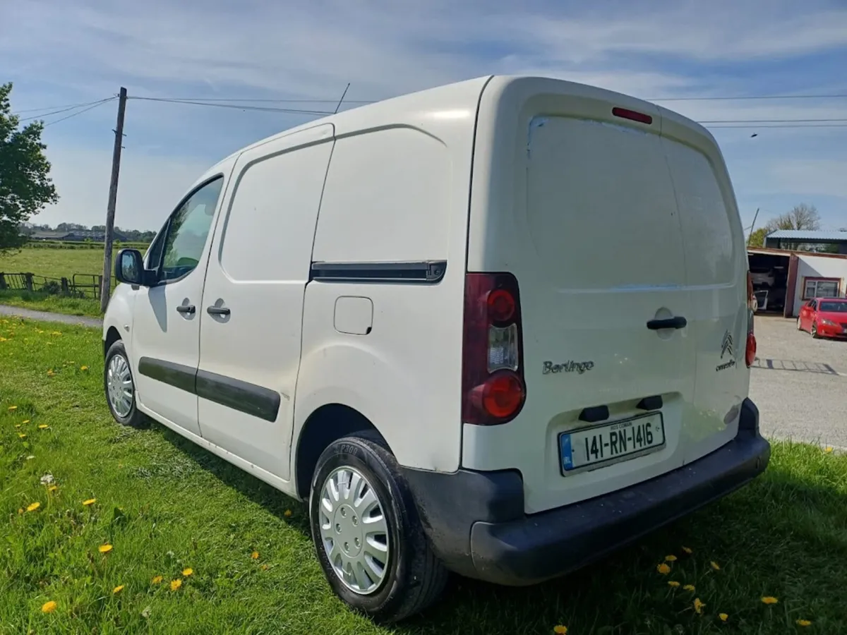 141 Citroen Berlingo 625 LX HDI 5DR - Image 4