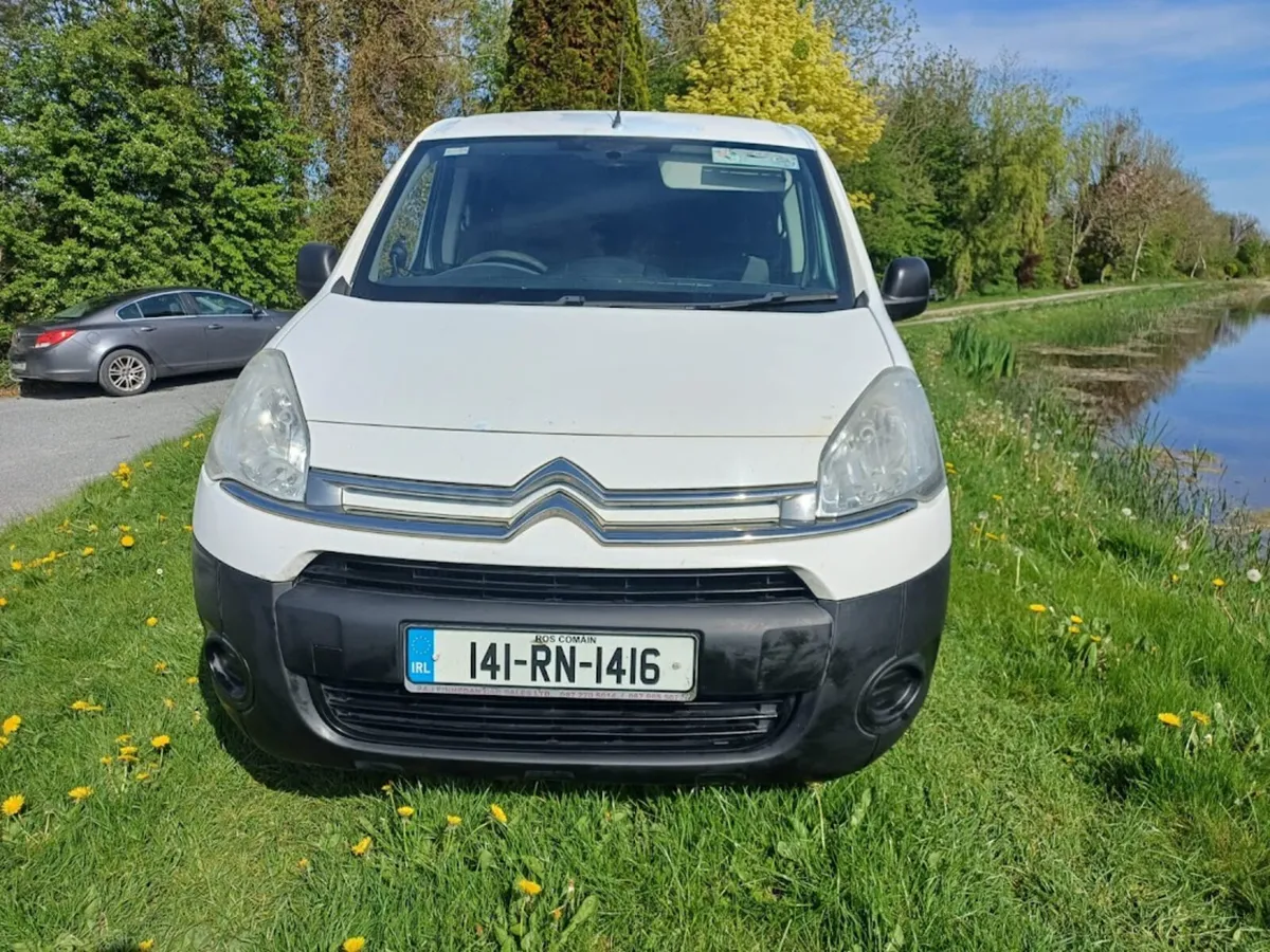 141 Citroen Berlingo 625 LX HDI 5DR - Image 2