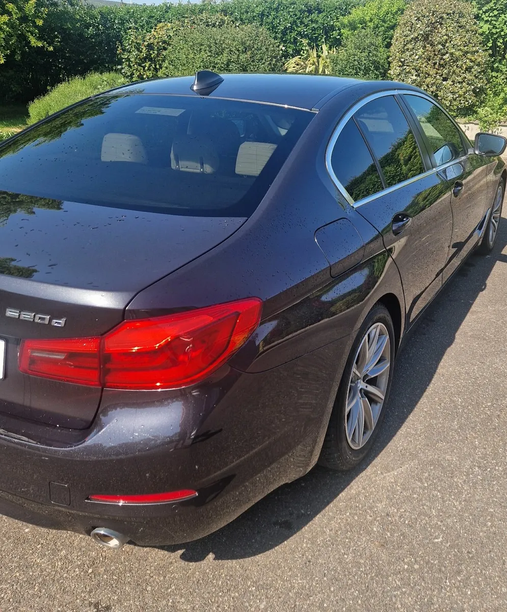 BMW 5-Series 2020 - Image 4