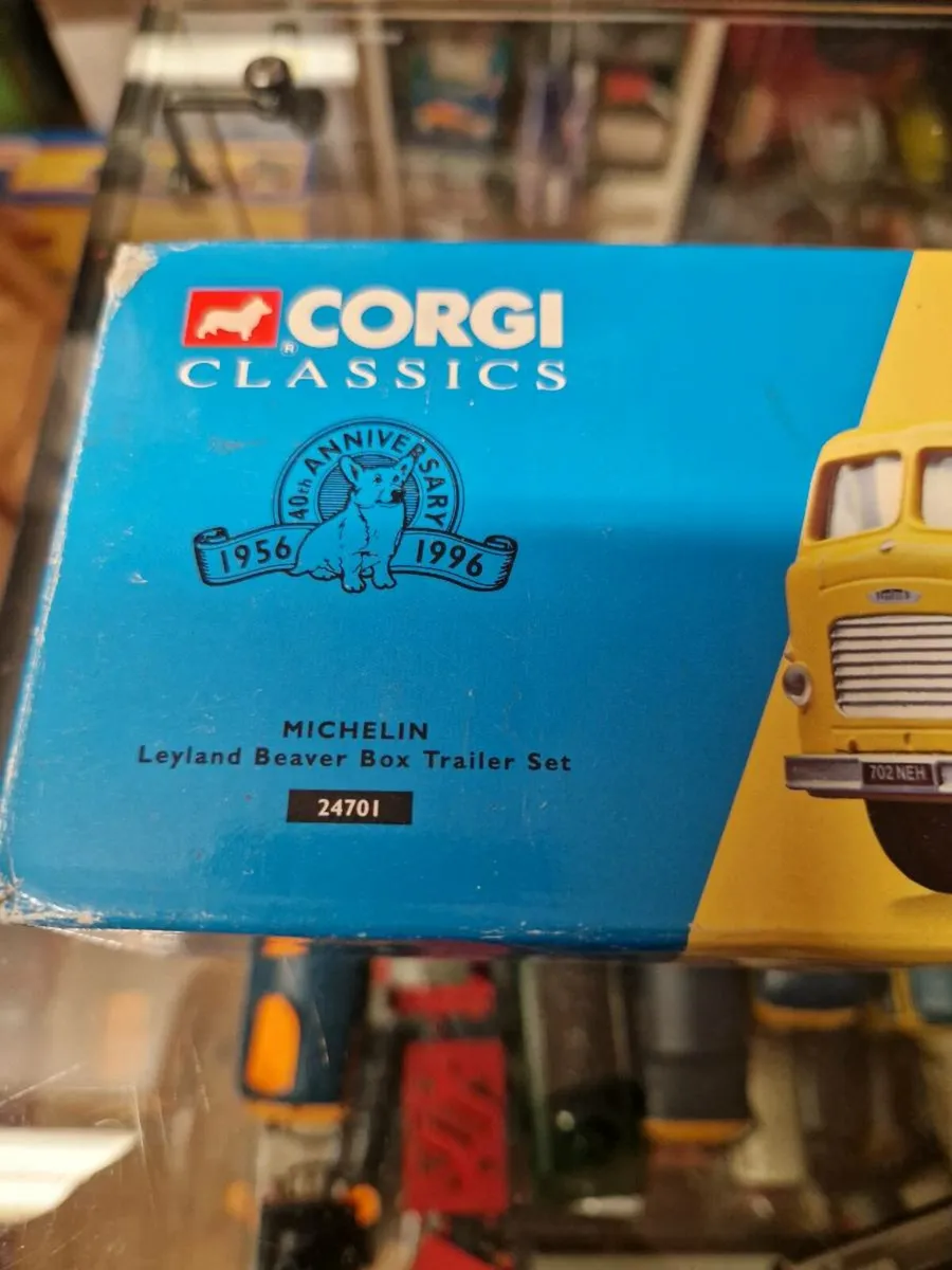 Corgi Leyland Michelin Truck 1.50 - Image 2