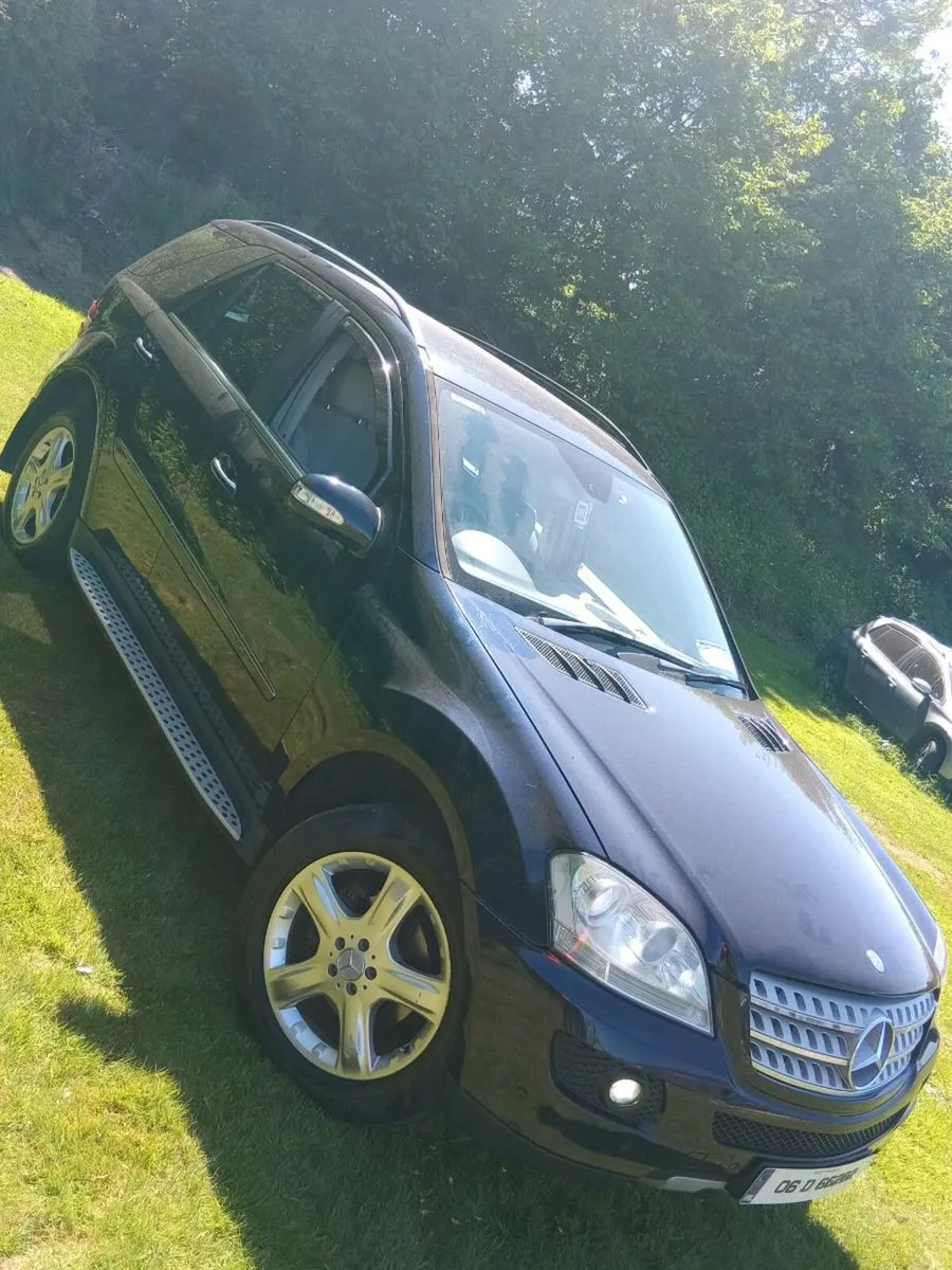 Mercedes ml 280 crewcab - Image 1