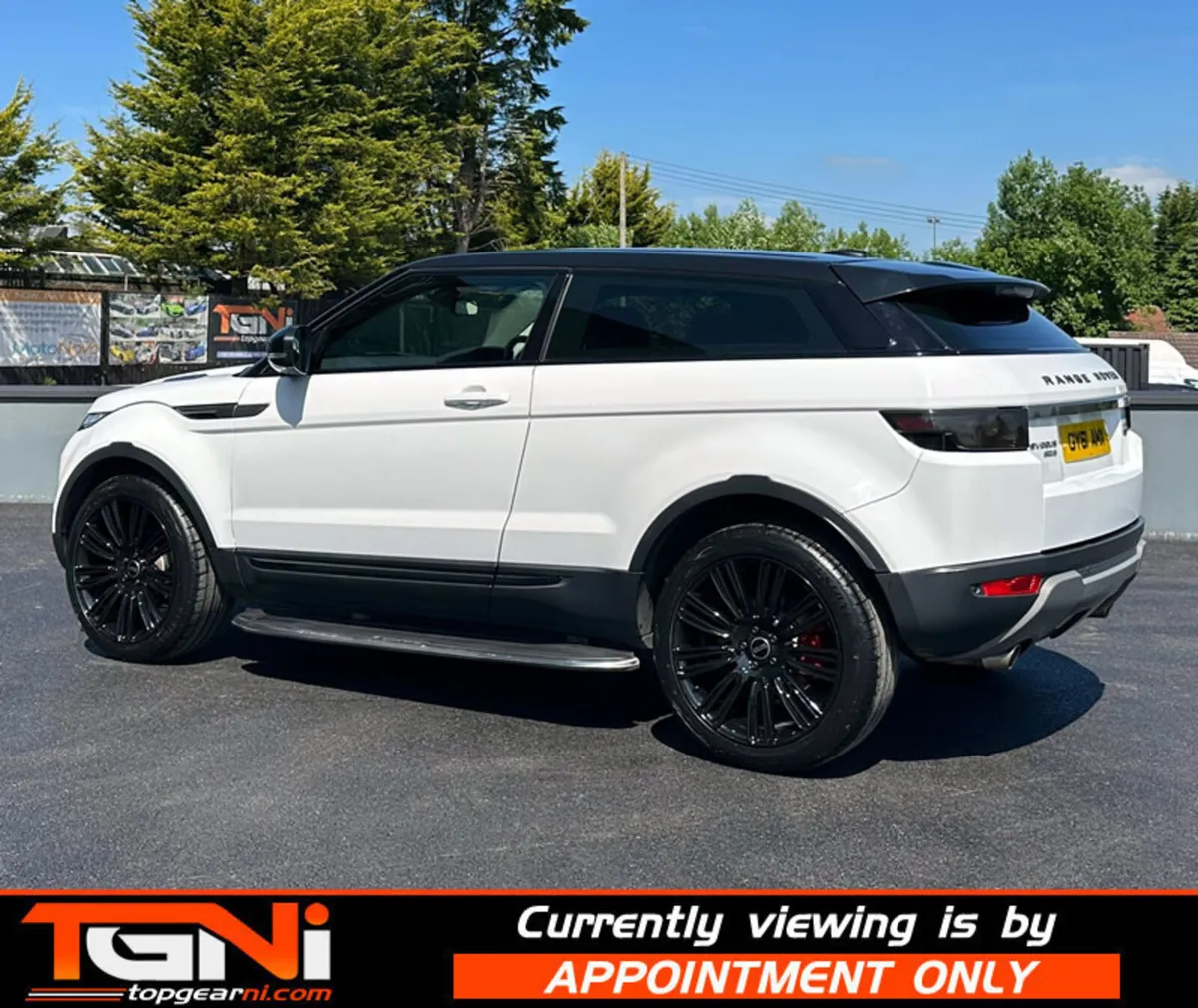 Oct 2011 Land Rover Range Rover Evoque 2.2 SD4 Pur - Image 2
