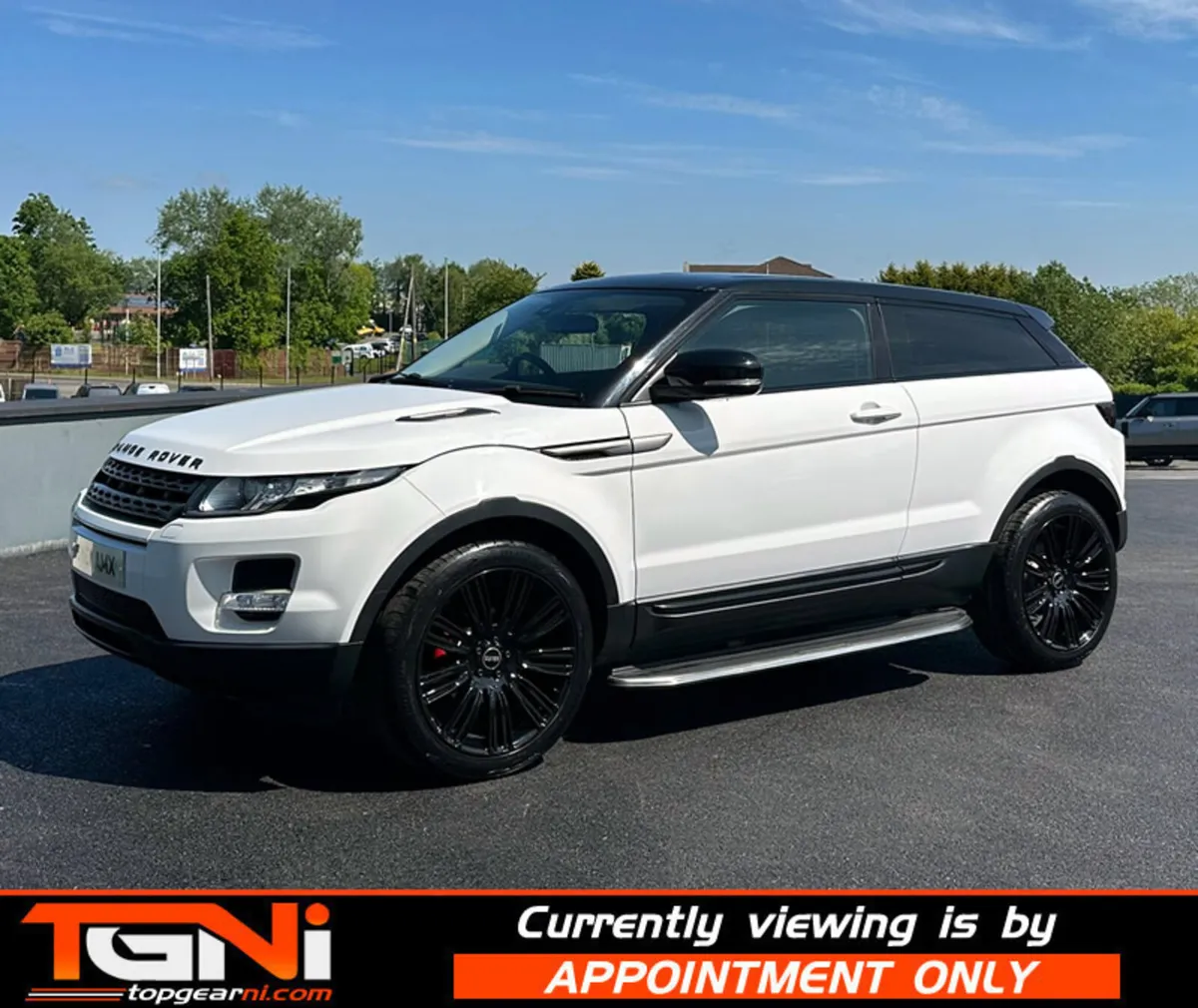 Oct 2011 Land Rover Range Rover Evoque 2.2 SD4 Pur - Image 4
