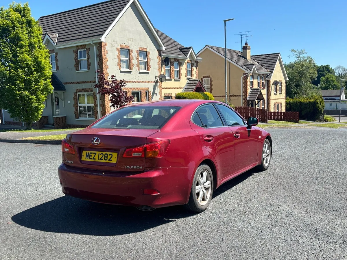2007 Lexus IS220d - Image 3