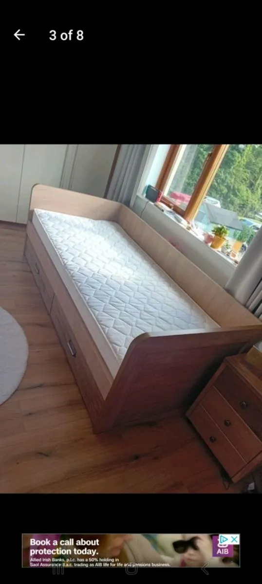 Bed and mattress - Image 2