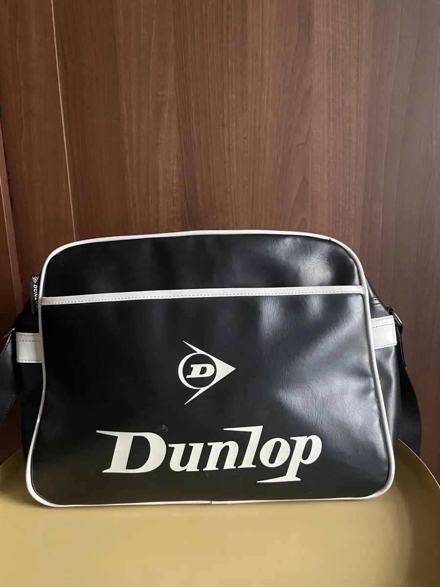 Dunlop retro football bag - Image 2