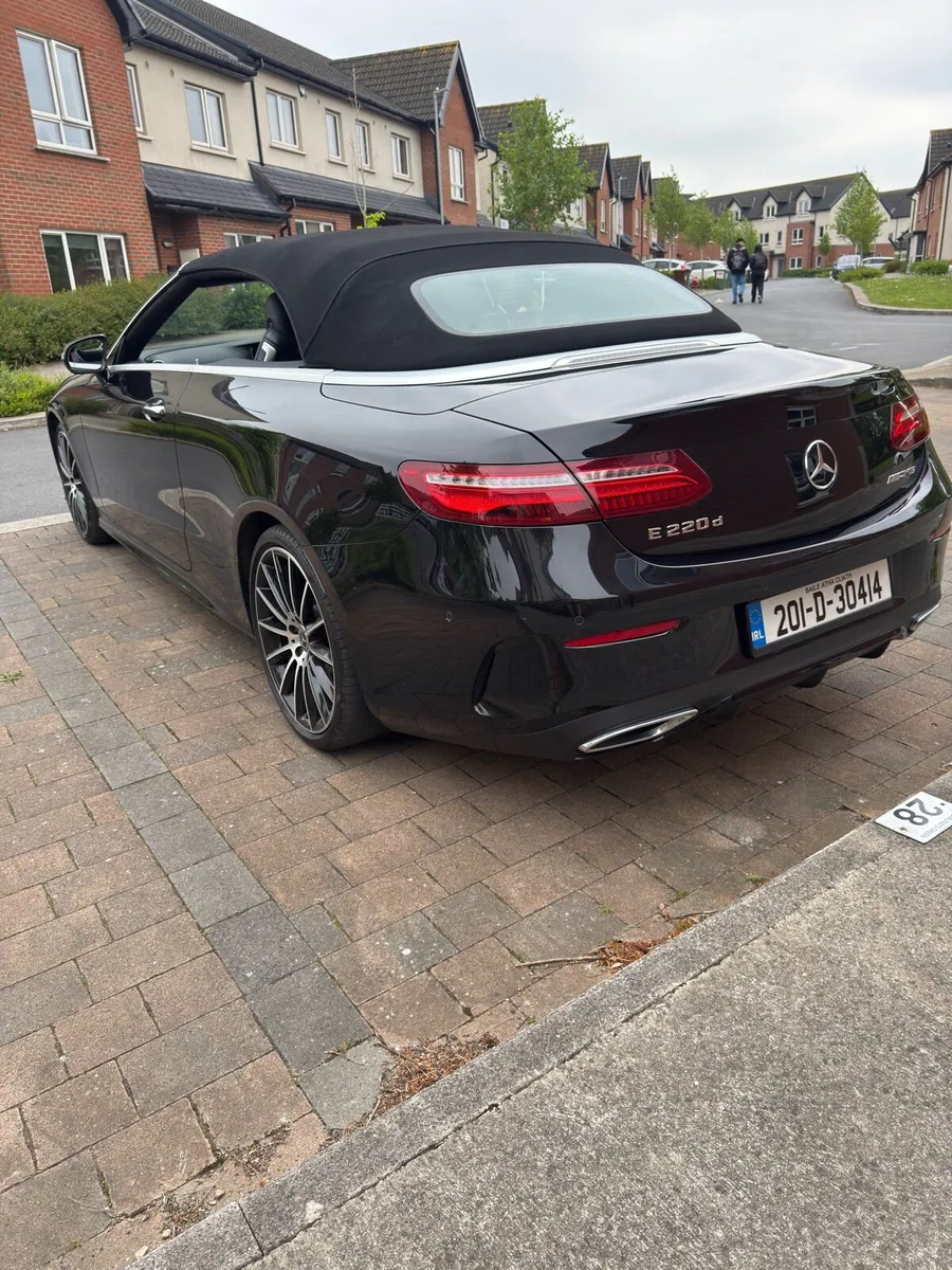 Mercedes-Benz E-Class220d CONVERT AMG PREMIUM PLUS - Image 1