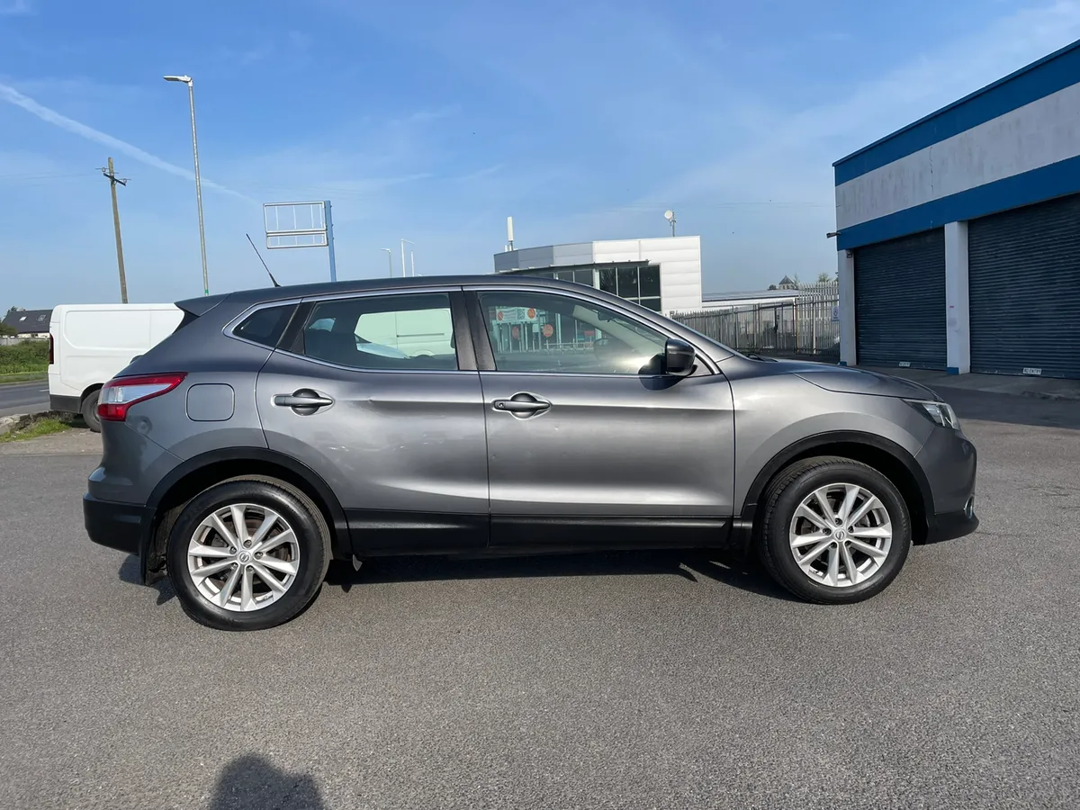Nissan Qashqai SV 1.5 DIESEL //NEW NCT - Image 4