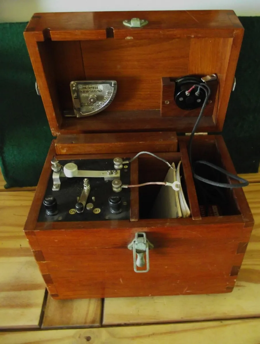 Vintage "Handy" Pipe Locator - Image 2