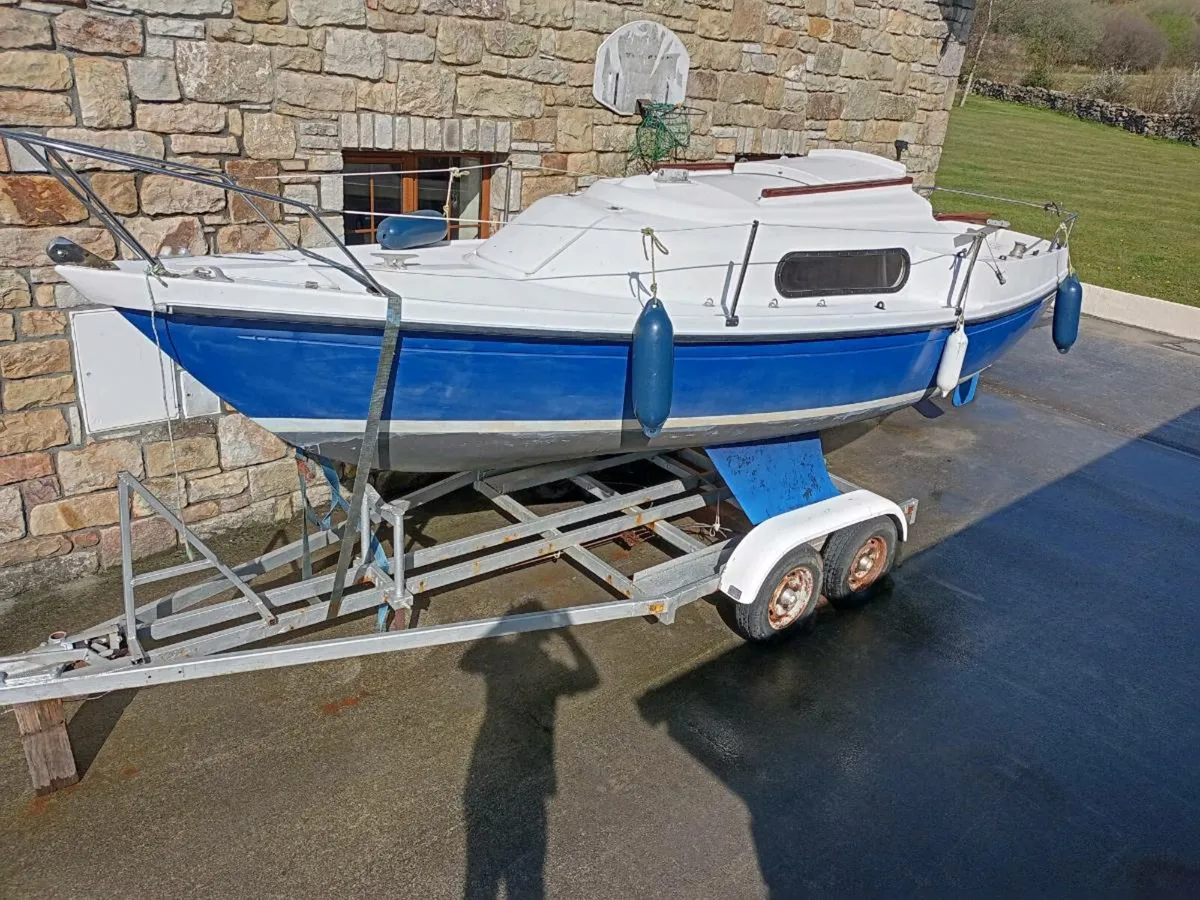 23ft Pandora Sailing Yacht with Road Trailer - Image 1