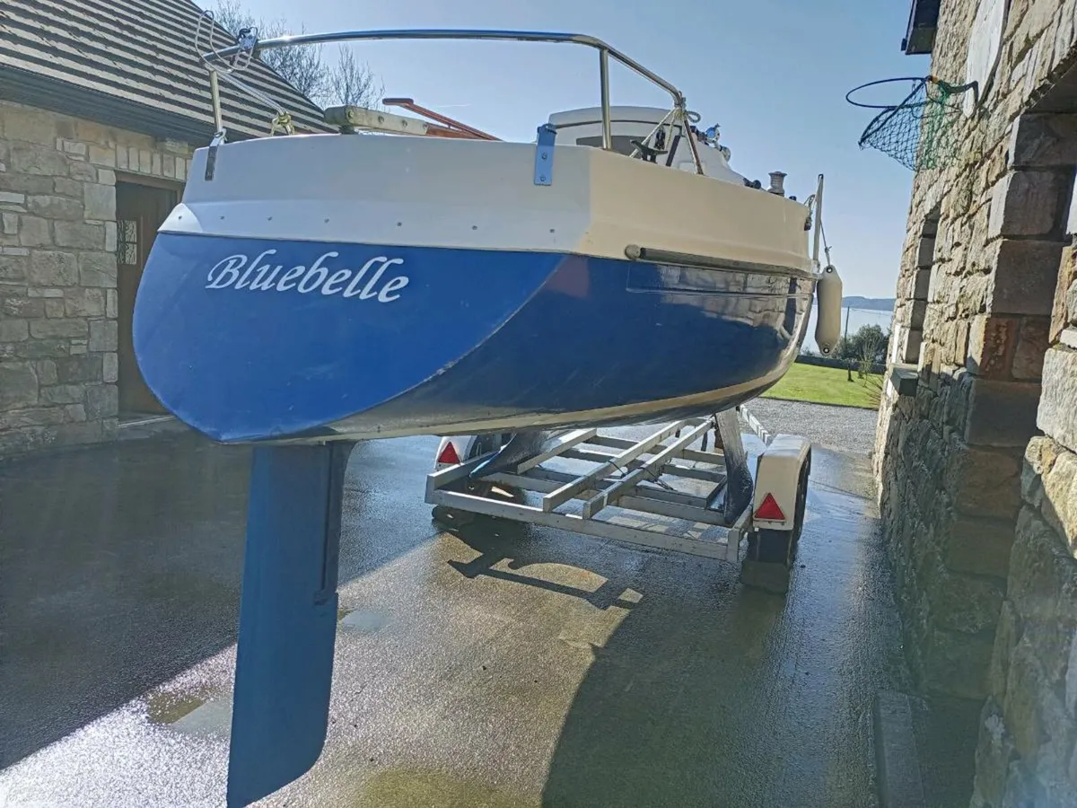 23ft Pandora Sailing Yacht with Road Trailer - Image 4