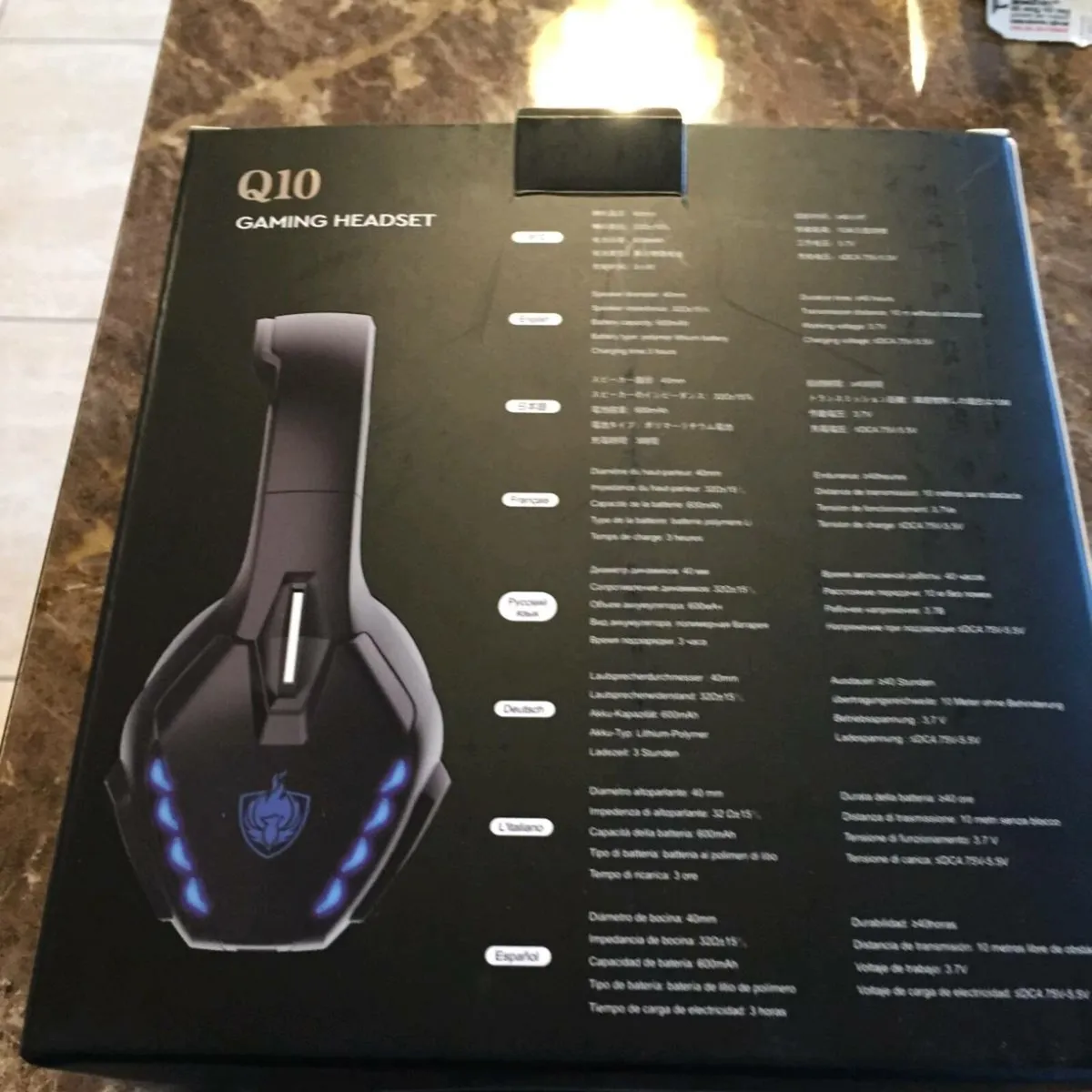 Gaming headset with removable microphone - Image 3