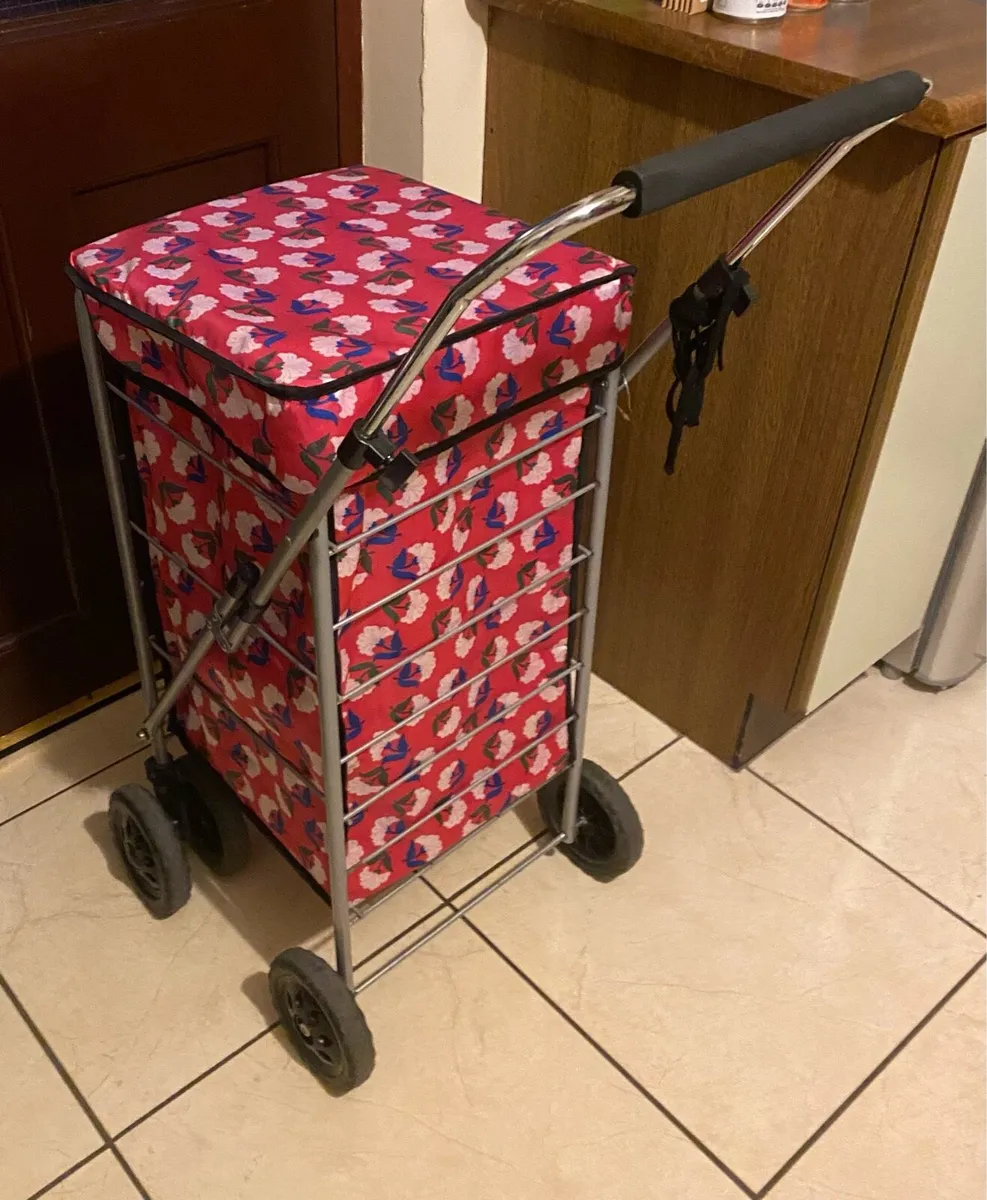 6 Wheel Shopping Trolley with New Bag - Image 2