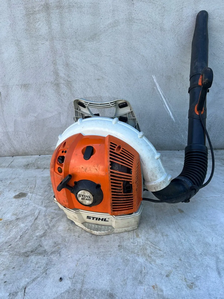 Leaf Blower Stihl BR500 back pack - Image 1