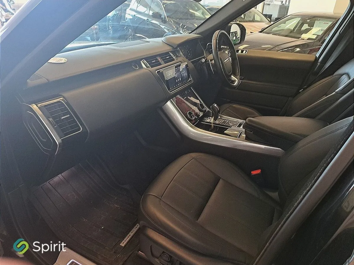 Land Rover Range Rover 2.0 P400 E Sport Hse  Panr - Image 4