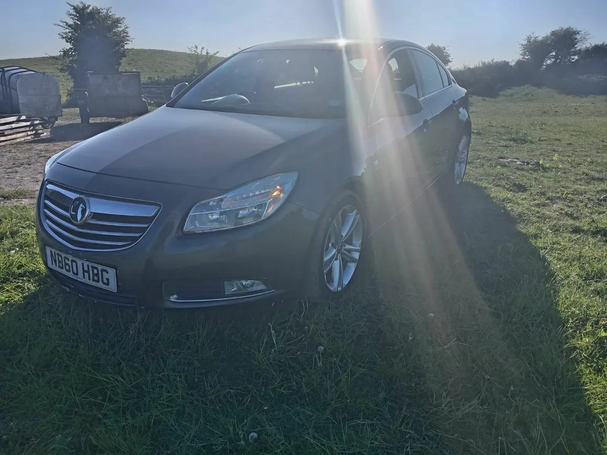 Vauxhall Insignia 2011 - Image 4
