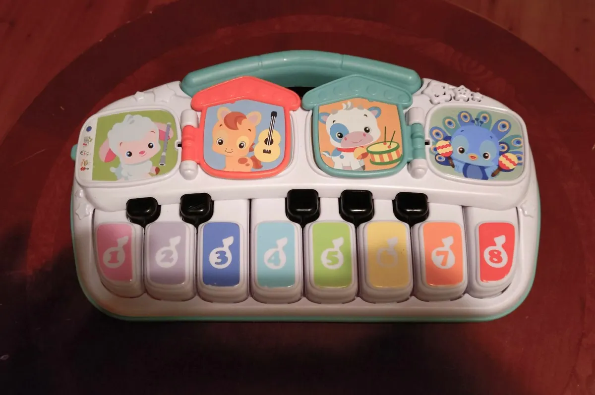 KIDS MUSICAL KEYBOARD (USED). - Image 1