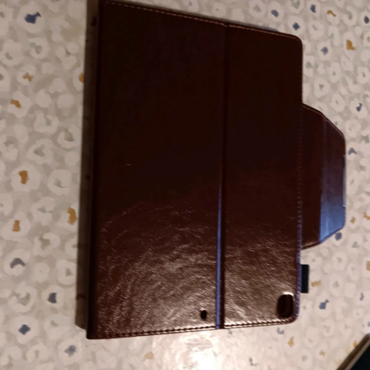 Apple iPad 9th generation - Image 4