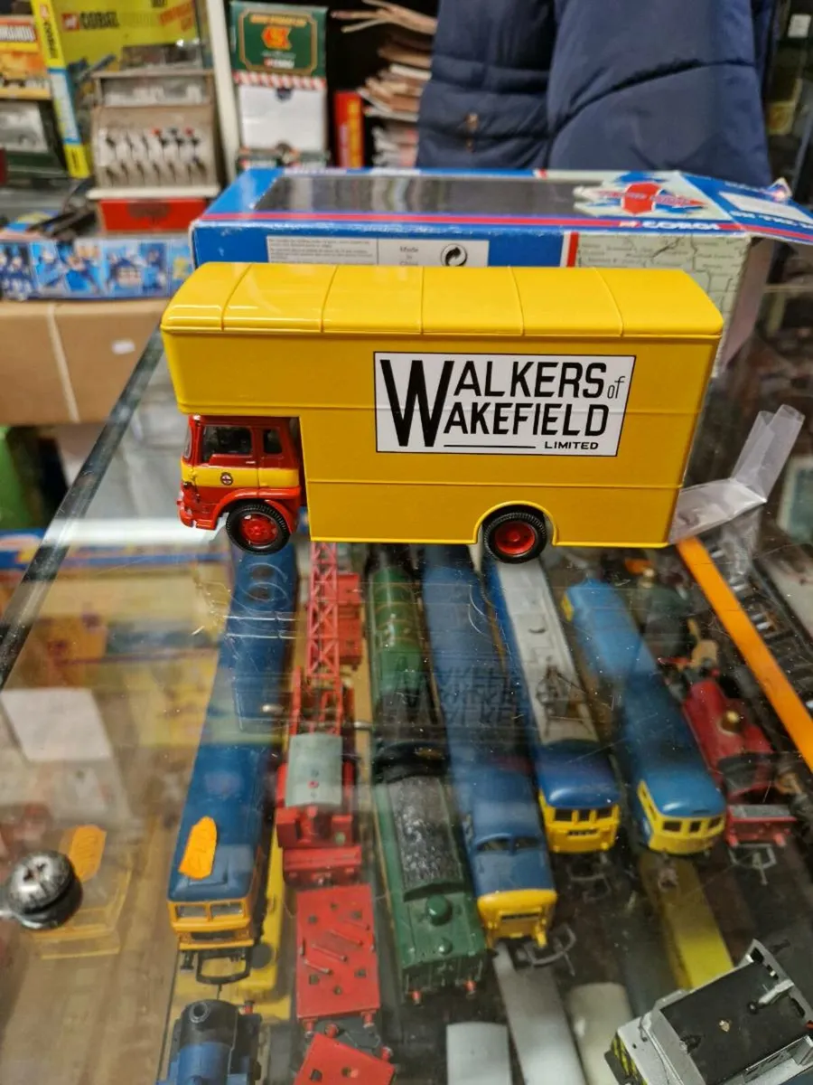 Corgi Bedford Delivery Truck 1.50 - Image 4