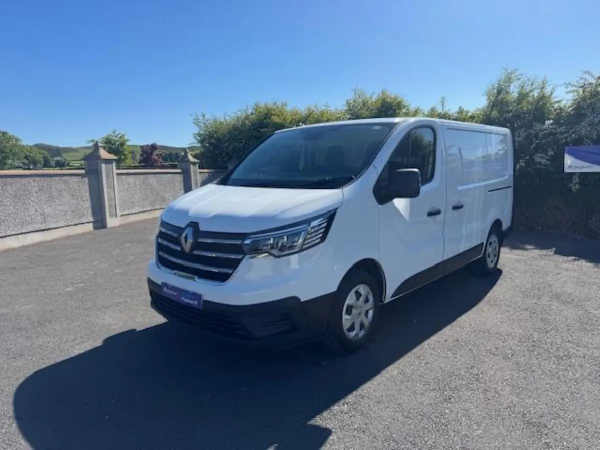 Renault Trafic Advance 2.0 Dci - Late 2023 - Image 3