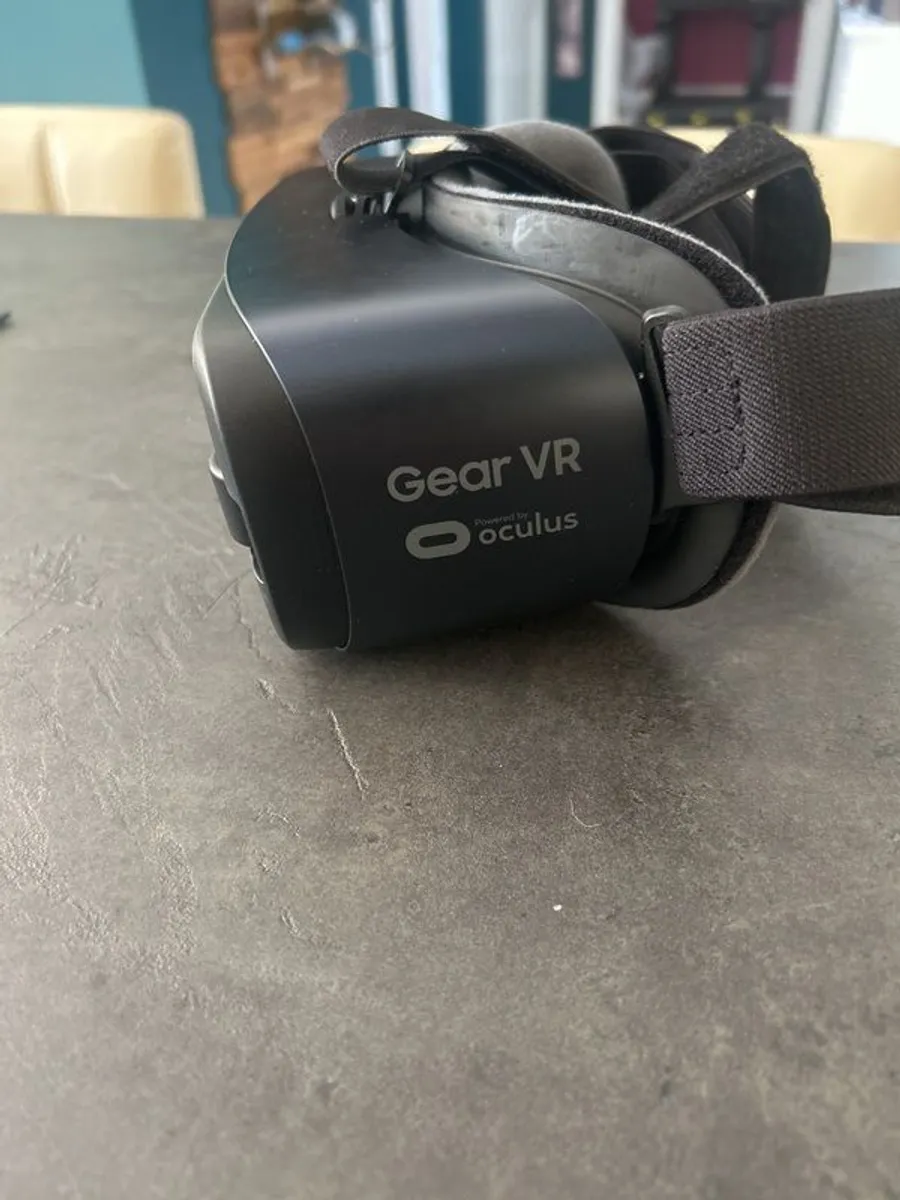 samsung vr headset - Image 2