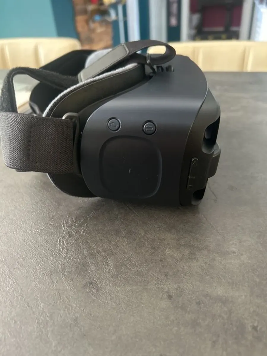 samsung vr headset - Image 4