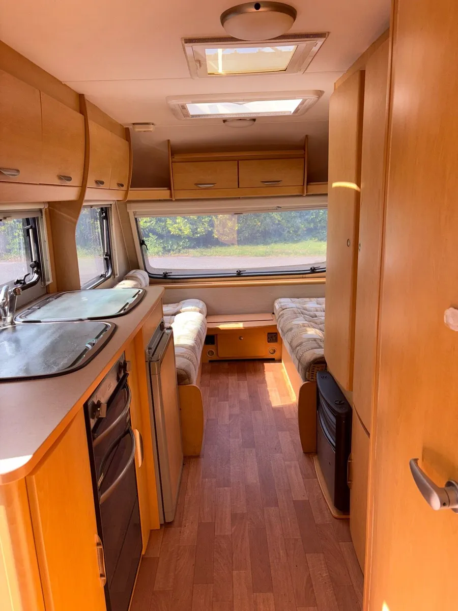 Xplore caravan 2008 - Image 4