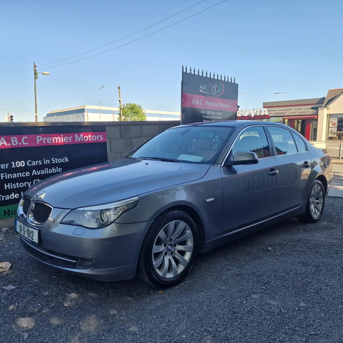 BMW 5-Series 2010 Business Edition - Image 4