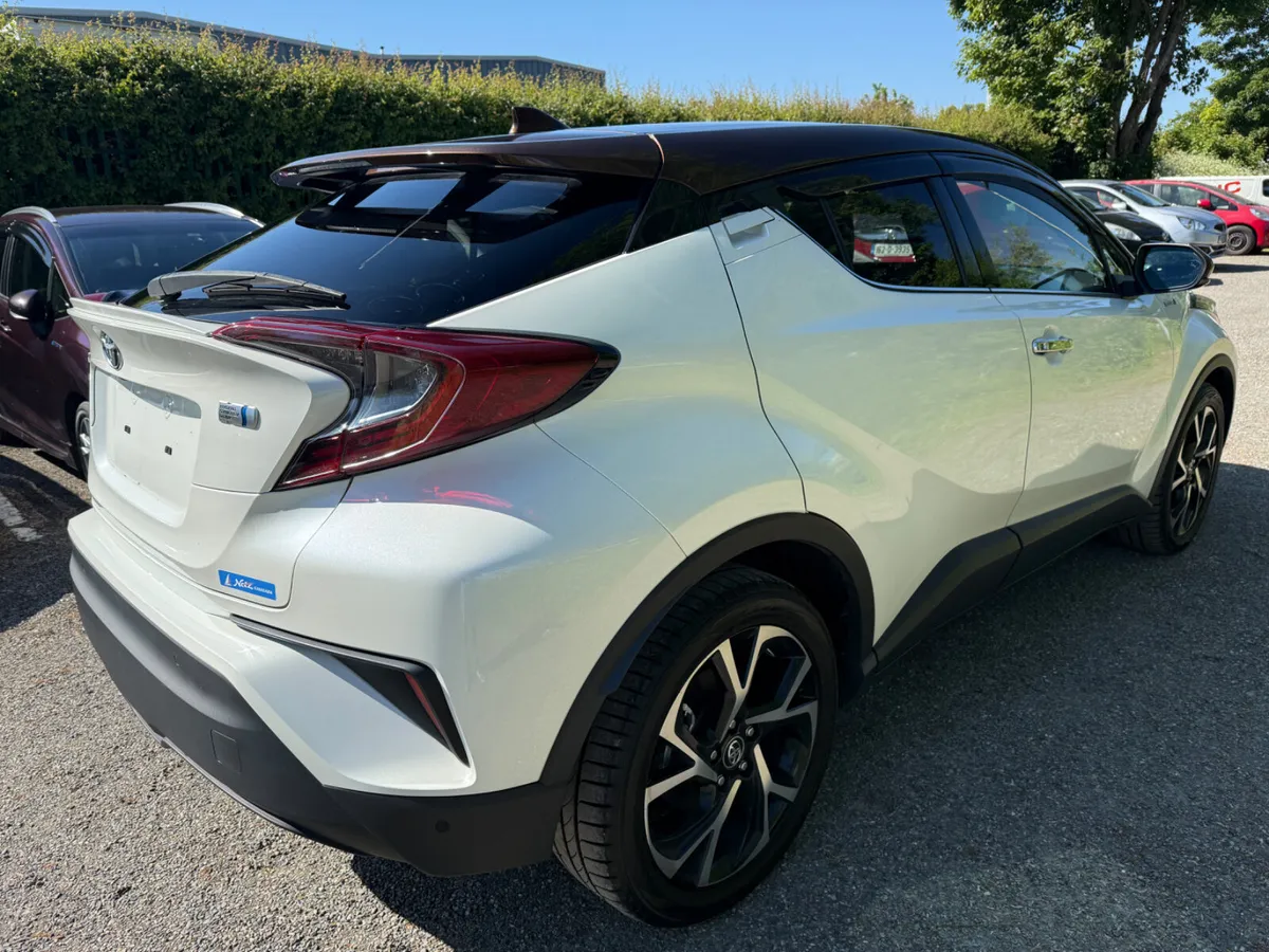Toyota CH-R 2019 G-Model!!! 18000km!!! - Image 3