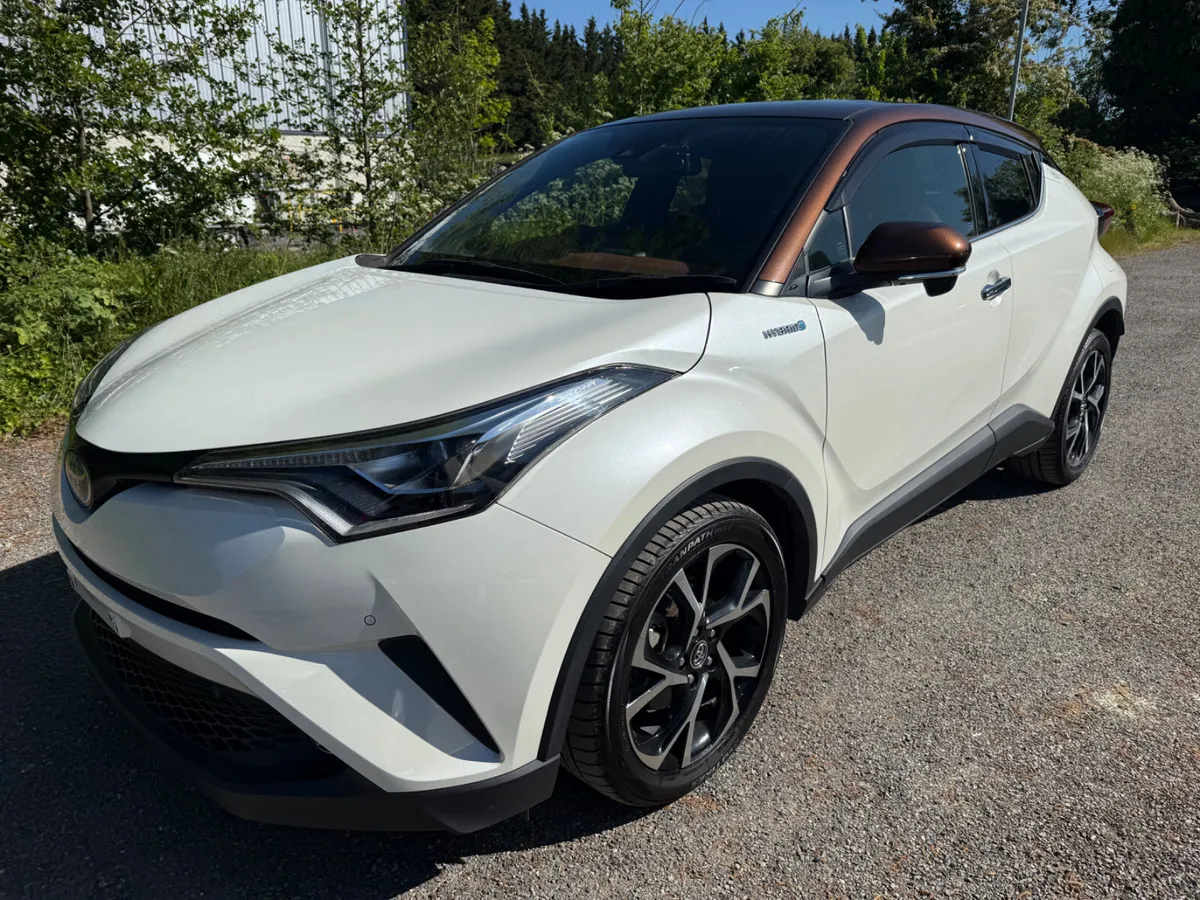 Toyota CH-R 2019 G-Model!!! 18000km!!! - Image 2