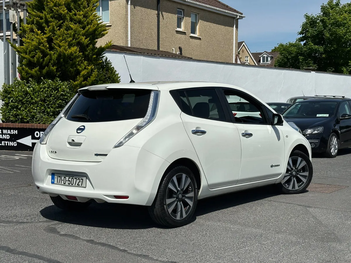 Nissan Leaf 2017 30KW HUGE SPEC !!! - Image 3
