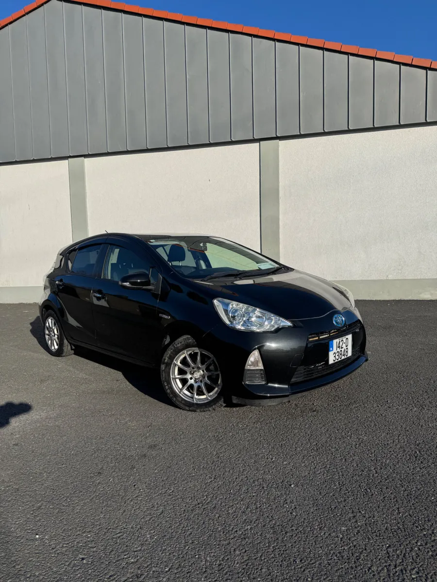Toyota Aqua G Model 1.5 hybrid - Image 1
