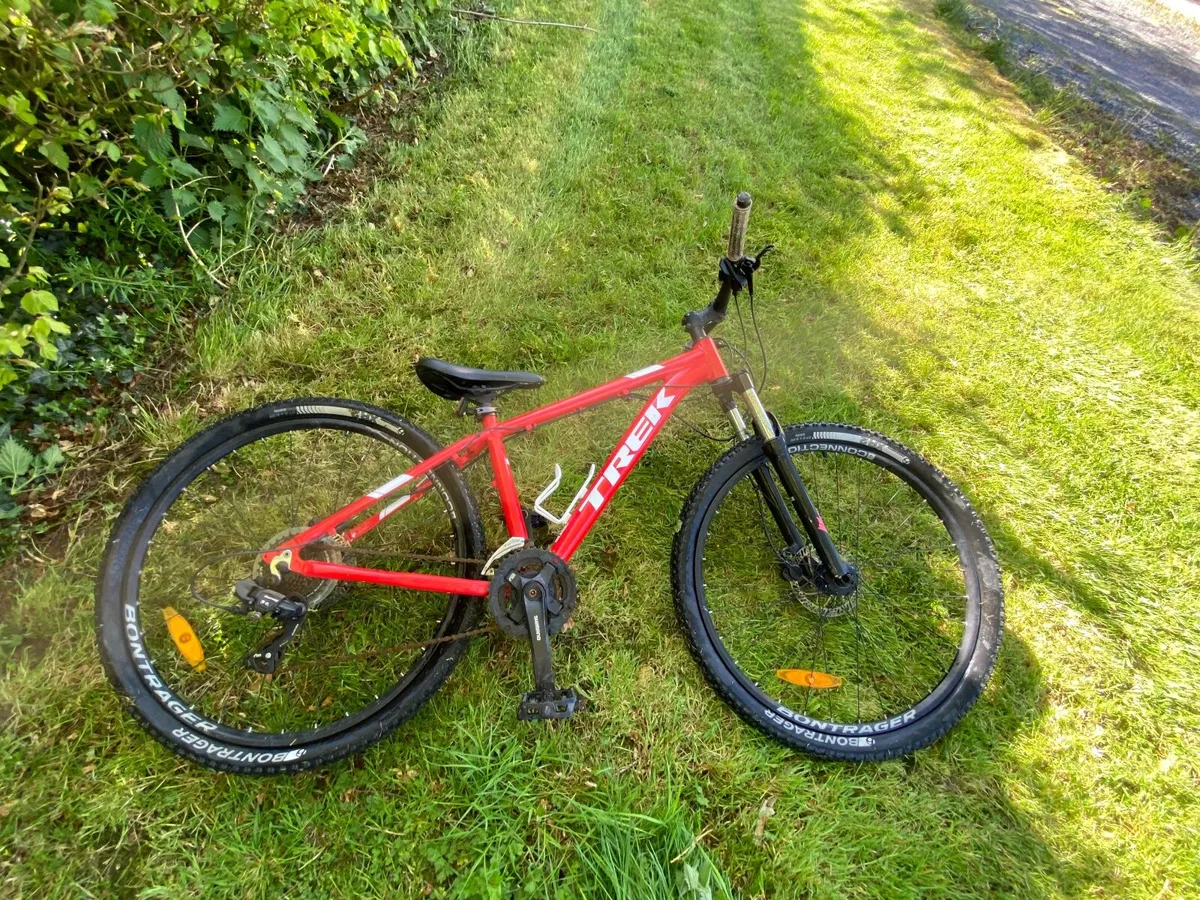 Trek Marlin 5 Mountain Bike - Image 2