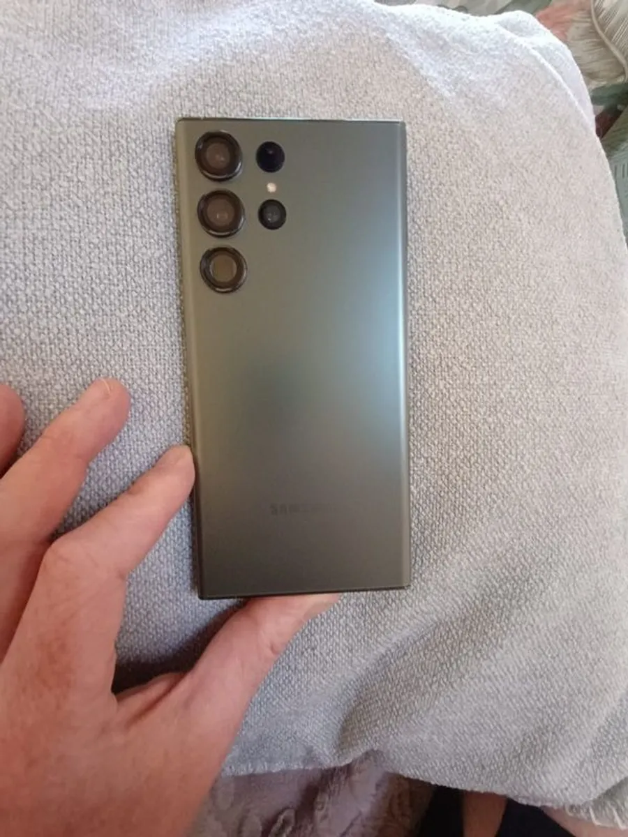 Samsung Galaxy S23 Ultra - Image 2