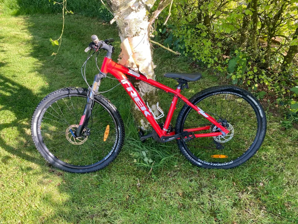 Trek Marlin 5 Mountain Bike - Image 4