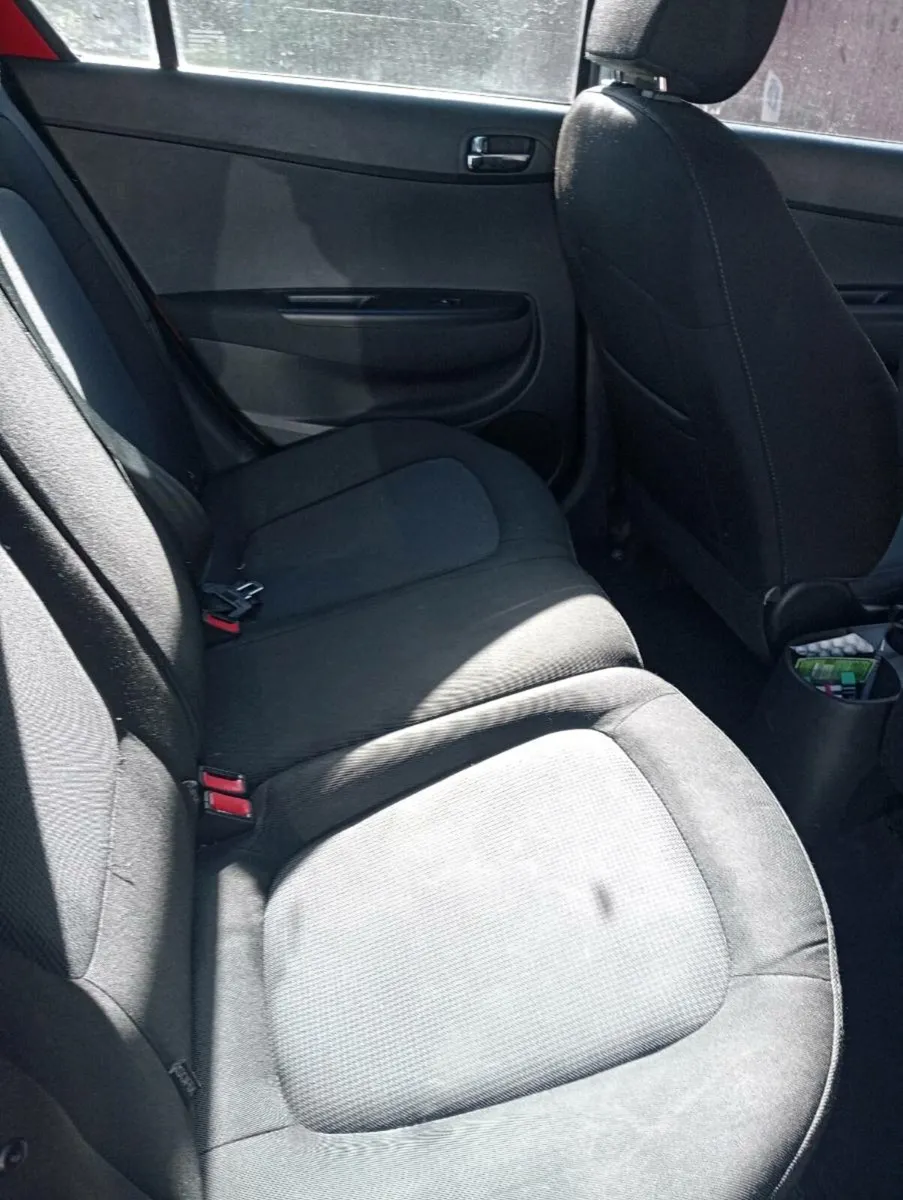 Hyundai I20 2012 - Image 3