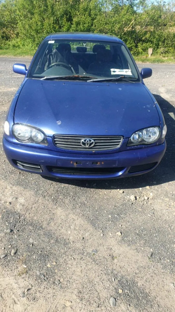 Toyota Corolla 2000 1.4 VVTi - Image 3